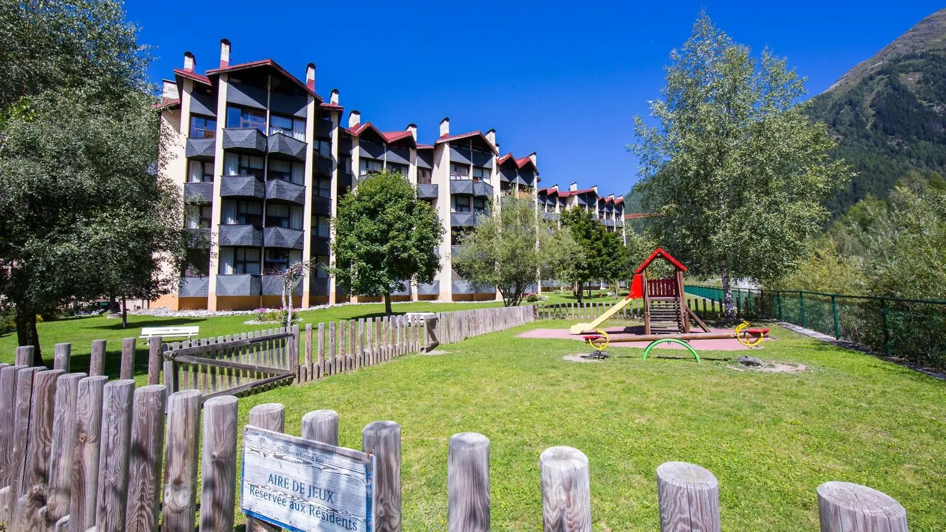 Residence Grand Roc - Campanules 213 - Happy Rentals Chamonix Apartmán