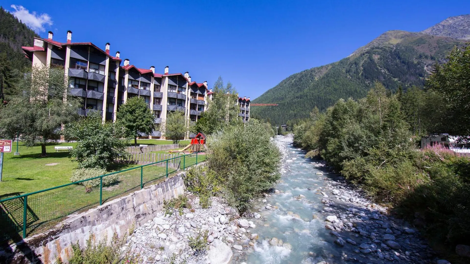 Daire Residence Grand Roc - Campanules 213 - Happy Rentals Chamonix